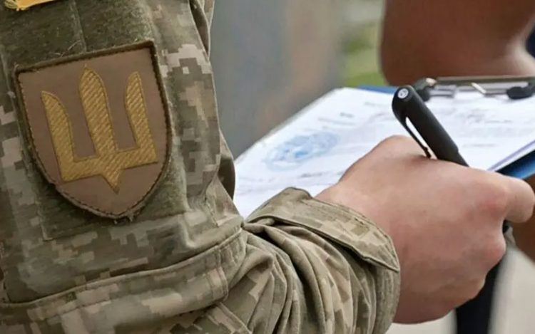 Напад на військовослужбовця у Хмельницькій області