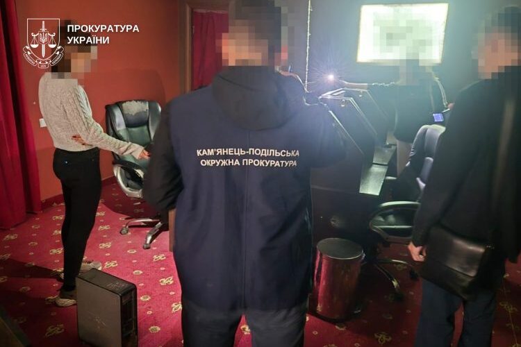 Викрито підпільні гральні заклади на Хмельниччині