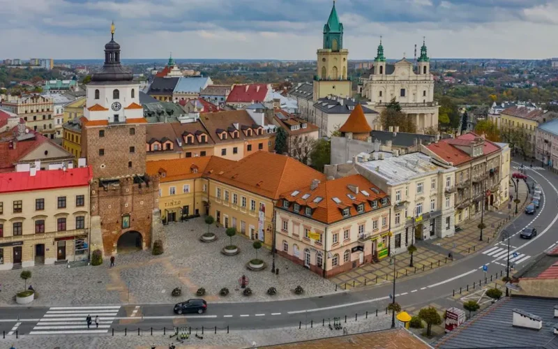 Діти захисників з Хмельниччини відпочинуть у Любліні