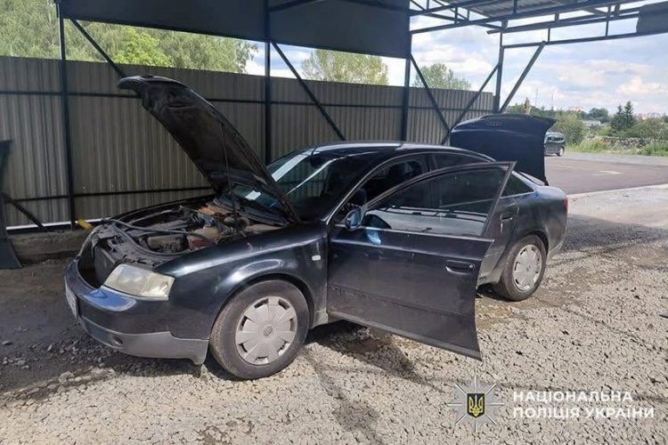 Автомобіль з підробленим VIN-кодом виявили на Хмельниччині