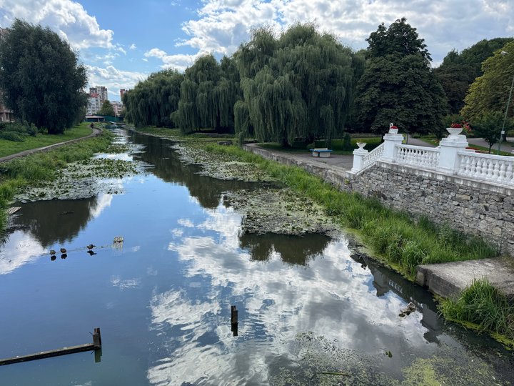 Дослідження річки Плоска у Хмельницькому: якість води та стан берегів