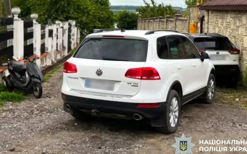 ДТП у Хмельницькому: 14-річний мопедист потрапив до лікарні