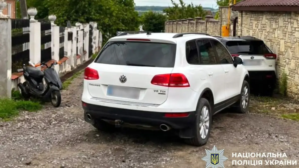 ДТП у Хмельницькому: 14-річний мопедист потрапив до лікарні