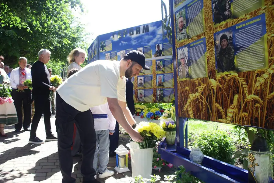 Меджибіж святкує 880 років: очільник Хмельницької ОВА привітав жителів